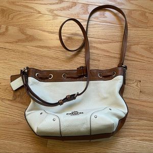 COACH White and Brown Leather Shoulder Bag